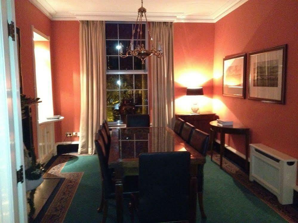 Gasthuis Pembroke Townhouse 4*
